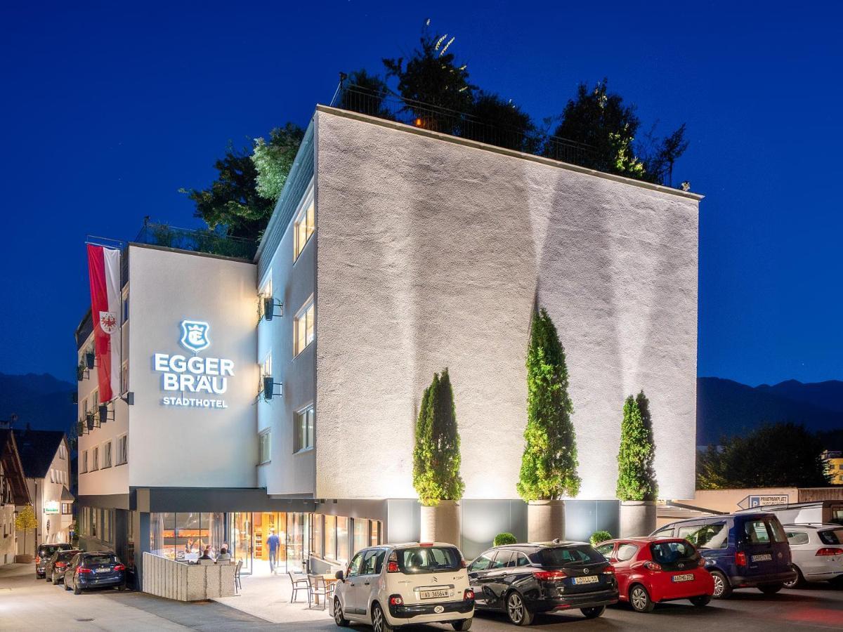 Stadthotel Eggerbraeu Imst Exterior foto