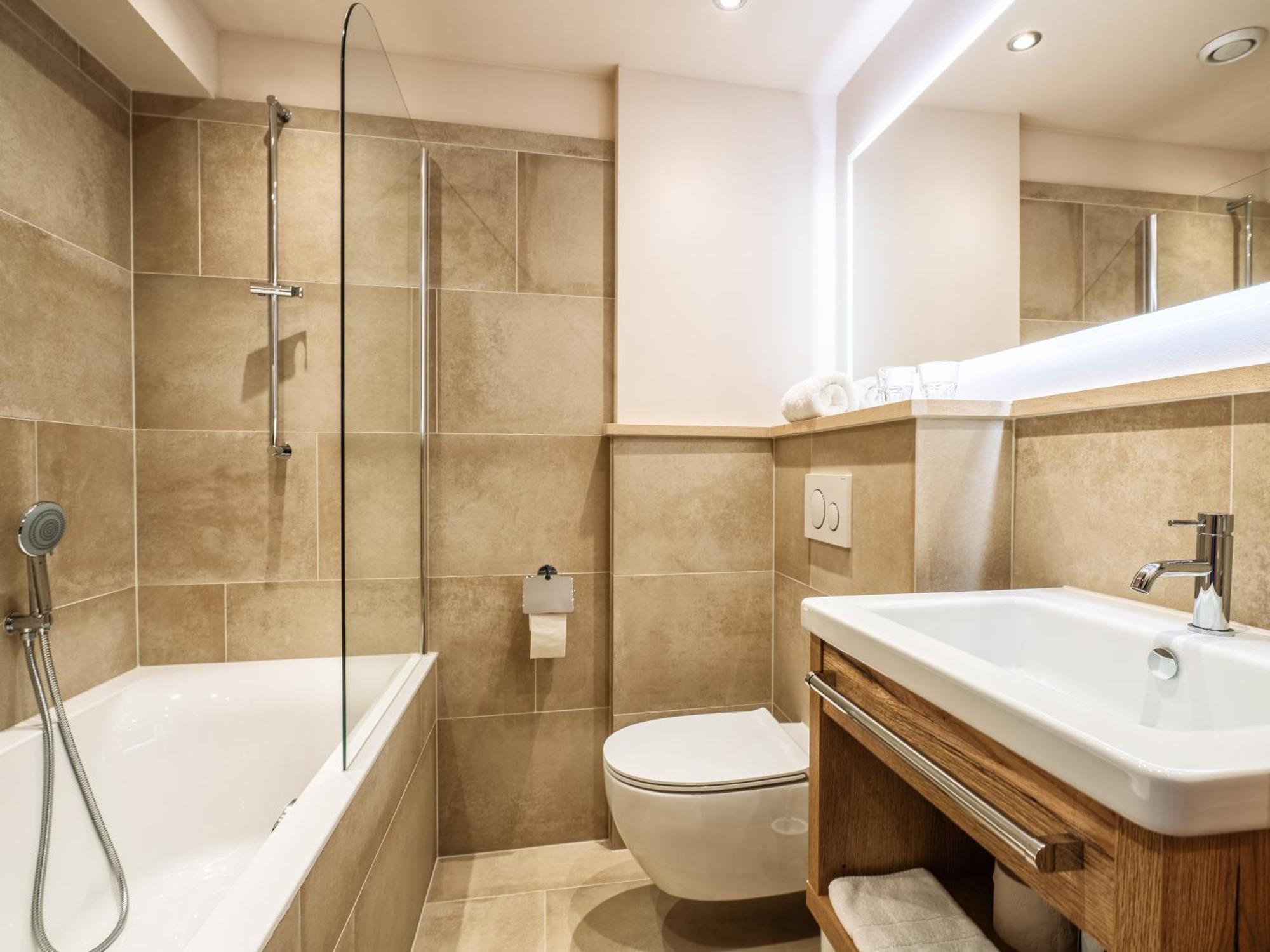 Stadthotel Eggerbraeu Imst Cameră foto
